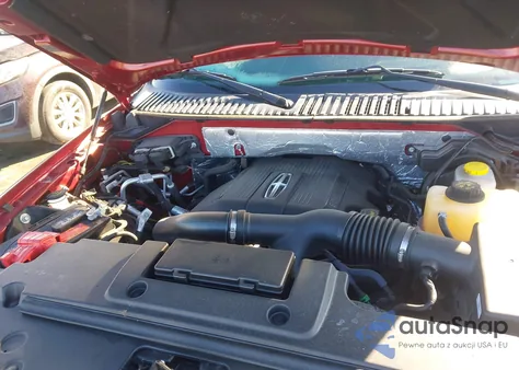 2016 Lincoln Navigator Select z USA, uszkodzony, nr VIN 5LMJJ2JTXGEL10345